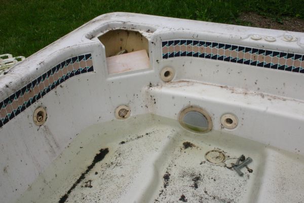 Hot Tub Removal in Reston