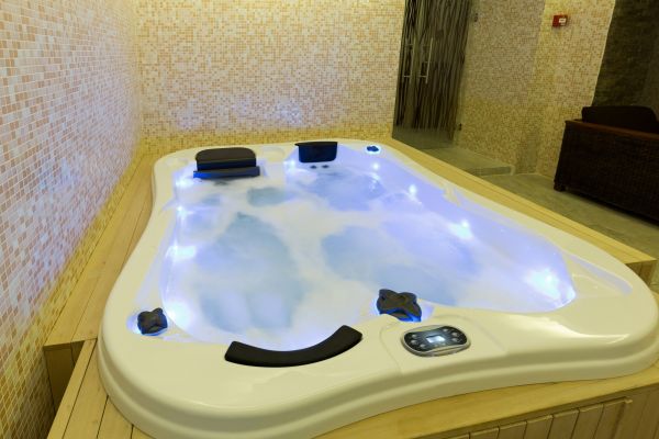Spa Disposal in Reston