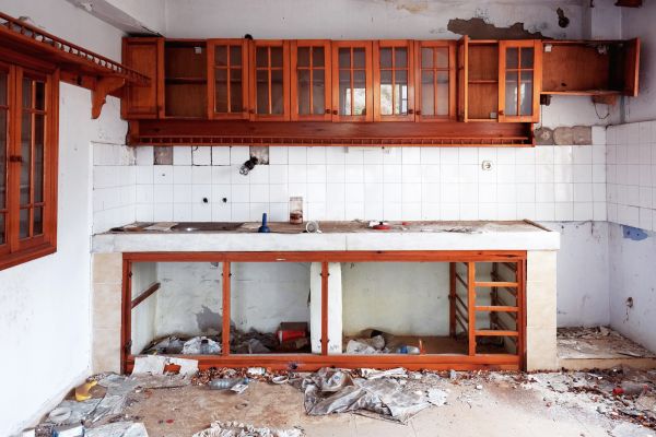 Cabinet Disposal in Reston